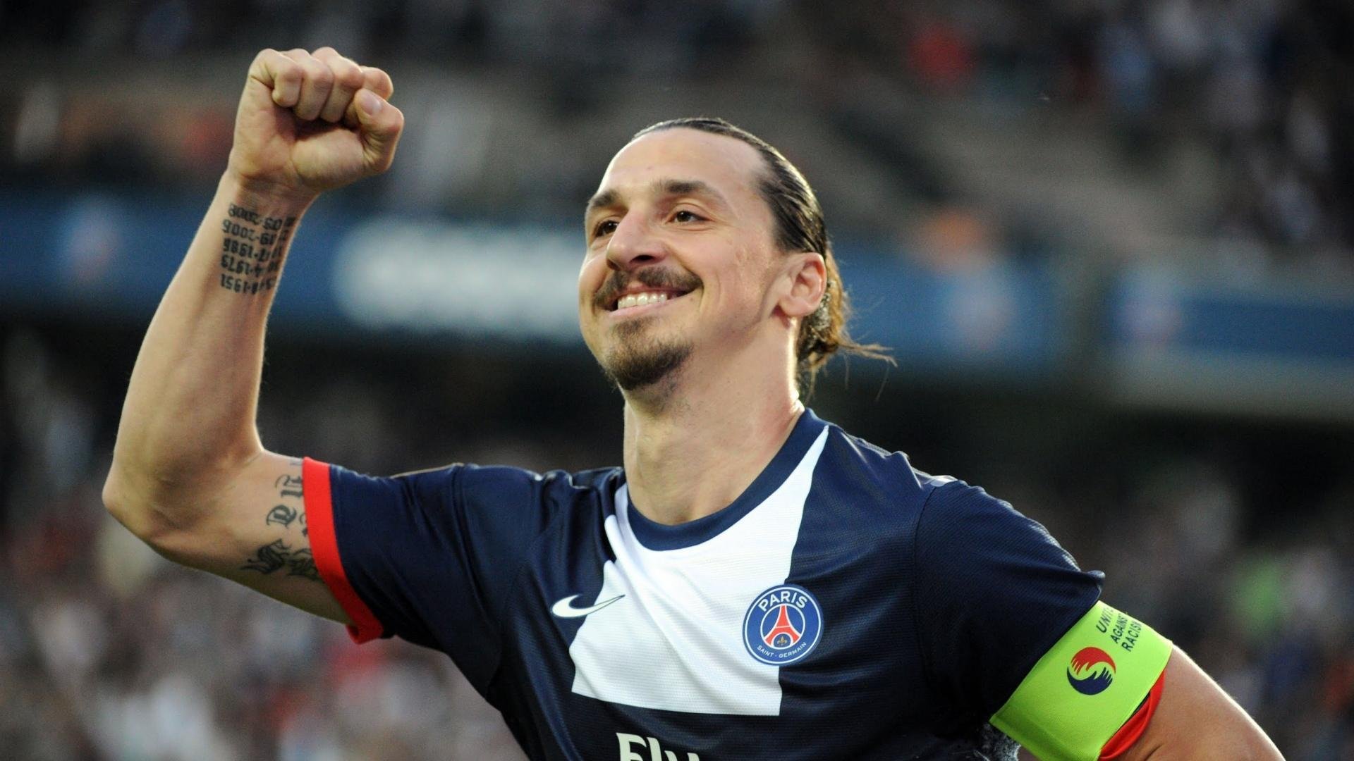 篮球明星成长故事